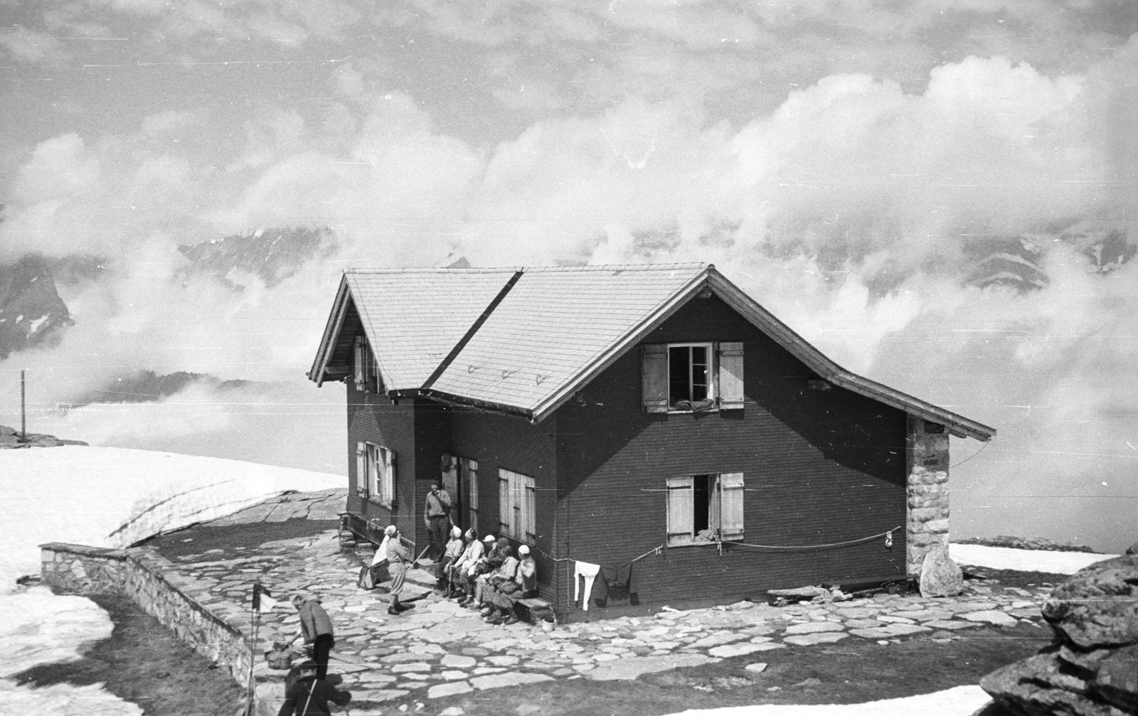 Switzerland, Glarus Alpok, a Leglerhütte menedékház a Kärpf hegycsúcs közelében., 1966, A R, Fortepan #62011