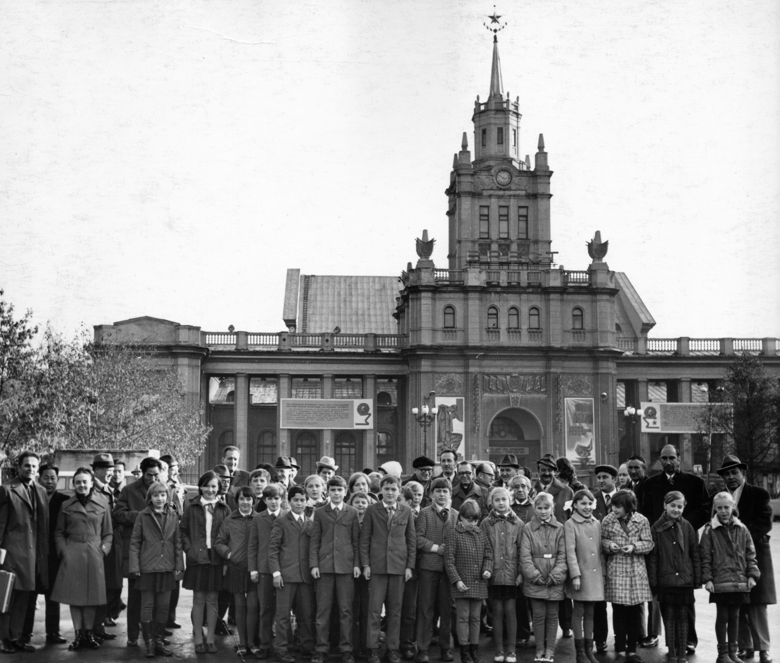 Belarus, Brest, pályaudvar., 1973, A R, Soviet Union, socialist realism, train station, place-name signs, Cyrillic alphabet, Fortepan #62169