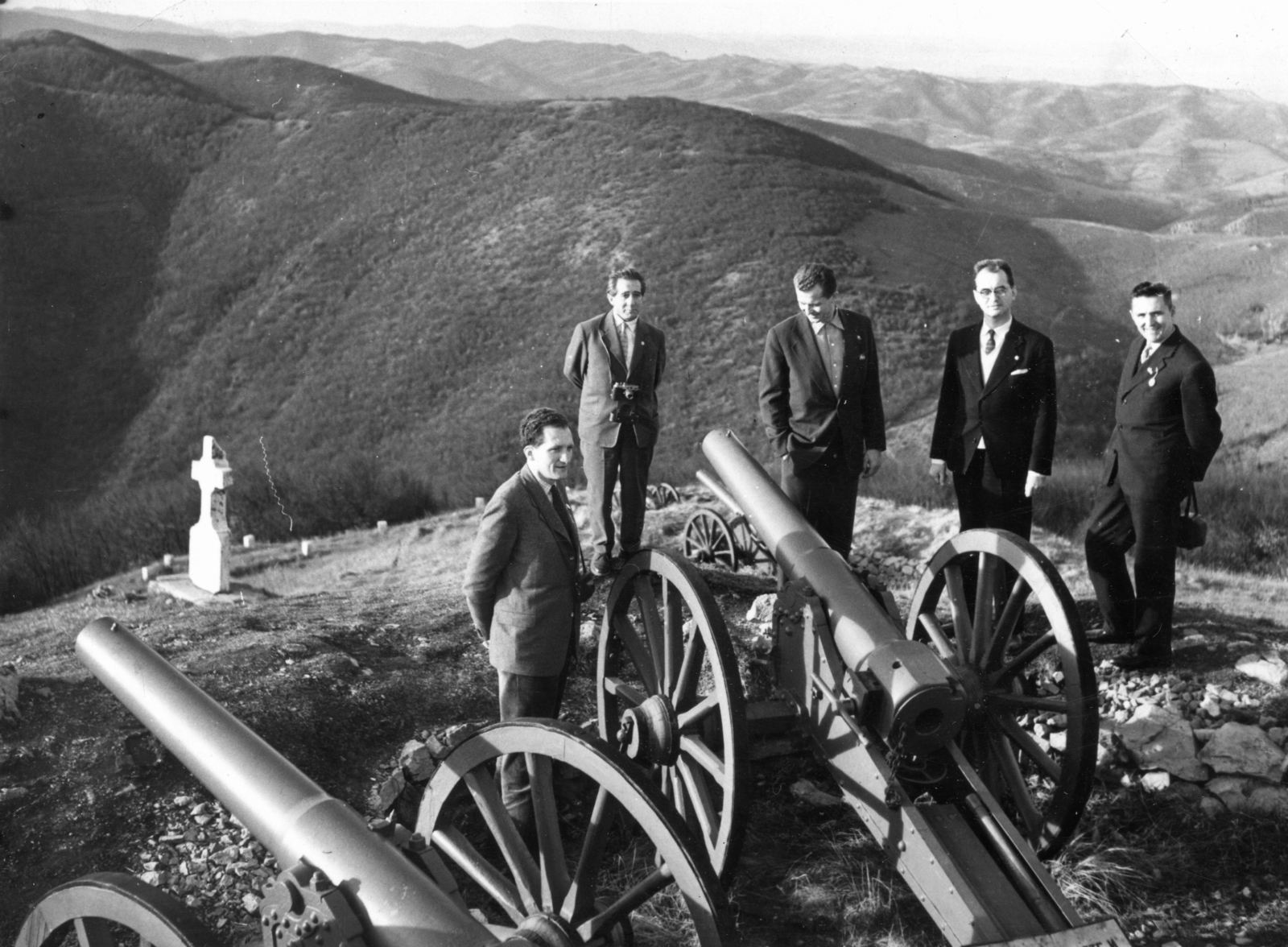 Bulgaria, Sipka-hágó., 1963, A R, cannon, Fortepan #62326