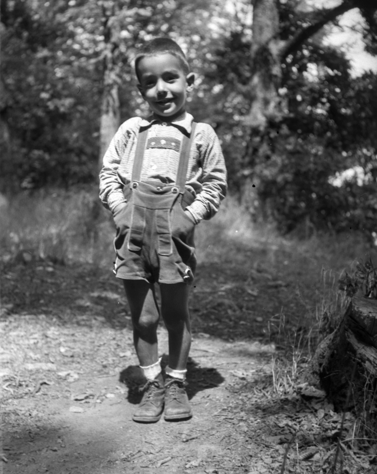 1953, A R, kid, hands in pockets, Fortepan #62551