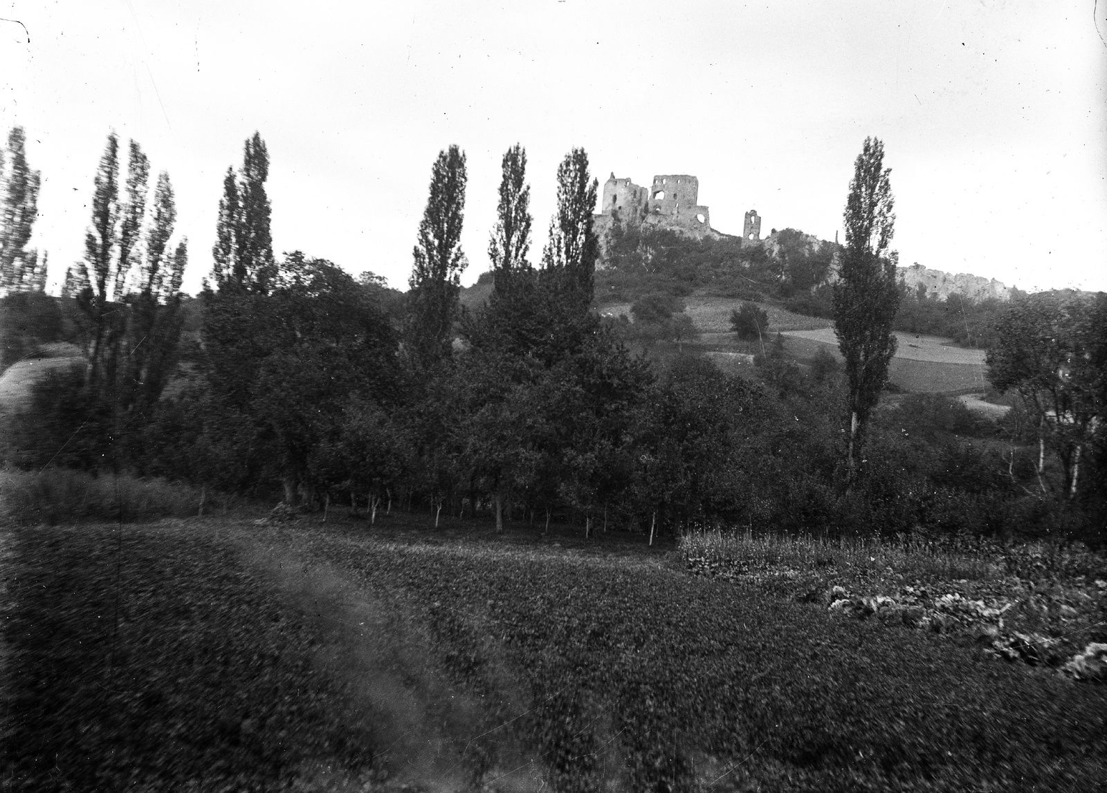Hungary, Csesznek, Vár., 1920, Veszprém Megyei Levéltár/Klauszer, castle ruins, Fortepan #62681