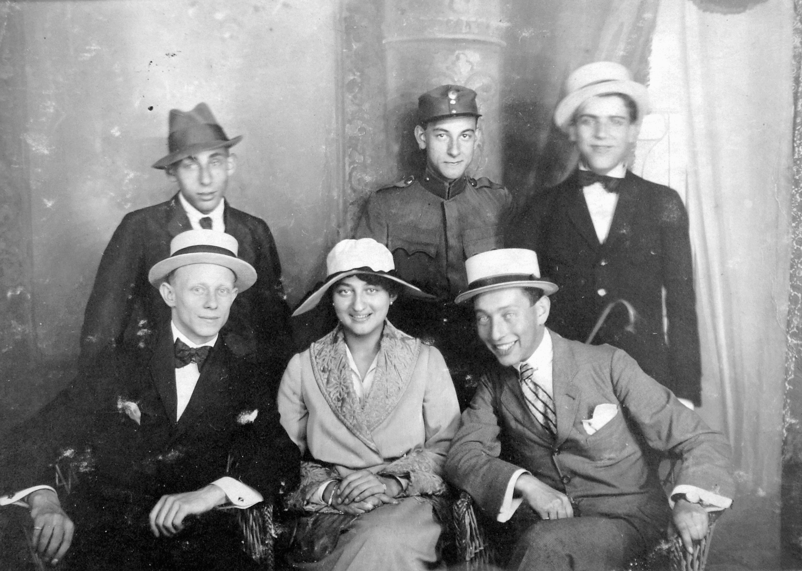 1926, Fortepan, fashion, hat, uniform, wicker chair, tableau, smile, men, studio, woman, walking cane, Fortepan #6382