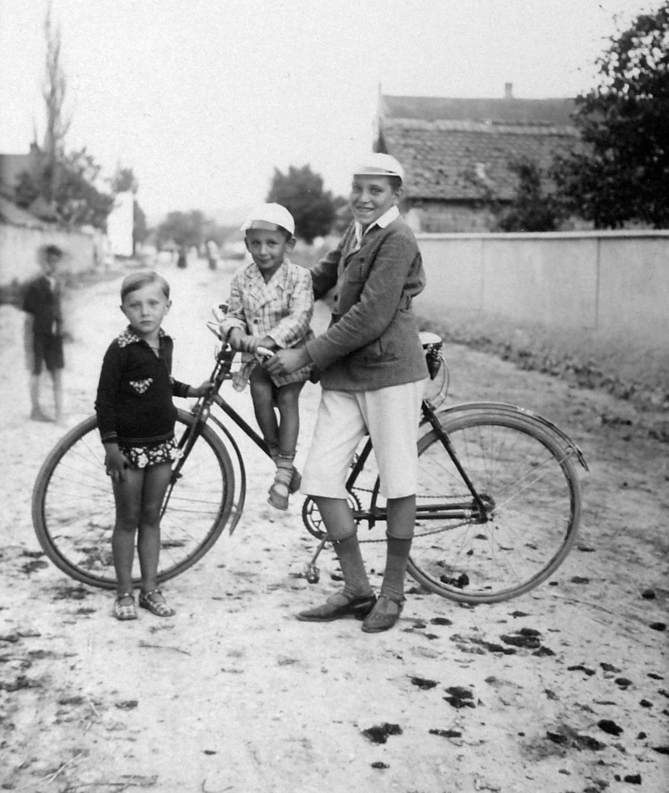 1933, Fortepan, bicycle, Austrian brand, Puch-brand, kids, Fortepan #6461