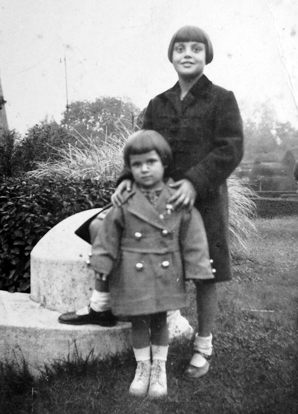 1935, Fortepan, girl, double portrait, arms around shoulders, Fortepan #6505