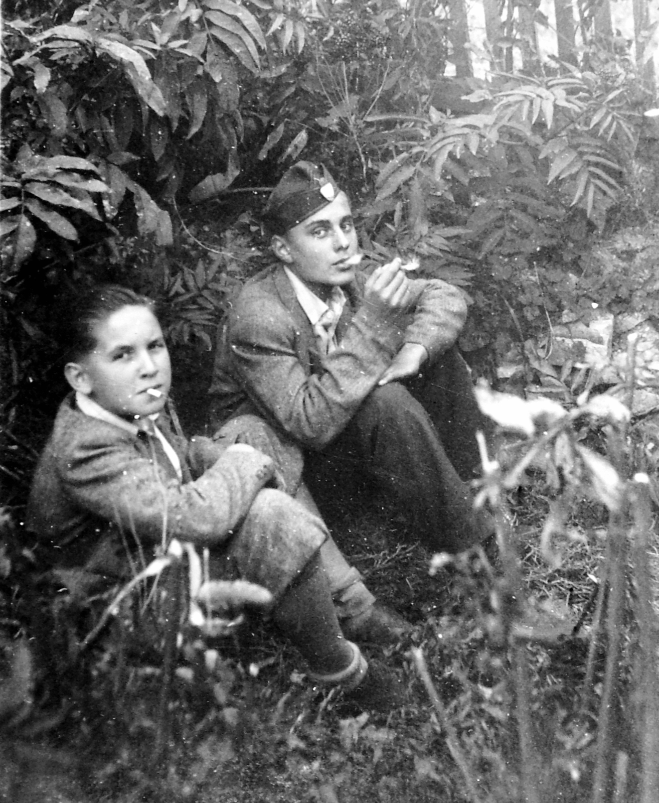 1938, Fortepan, smoking, sitting on the ground, Fortepan #6510