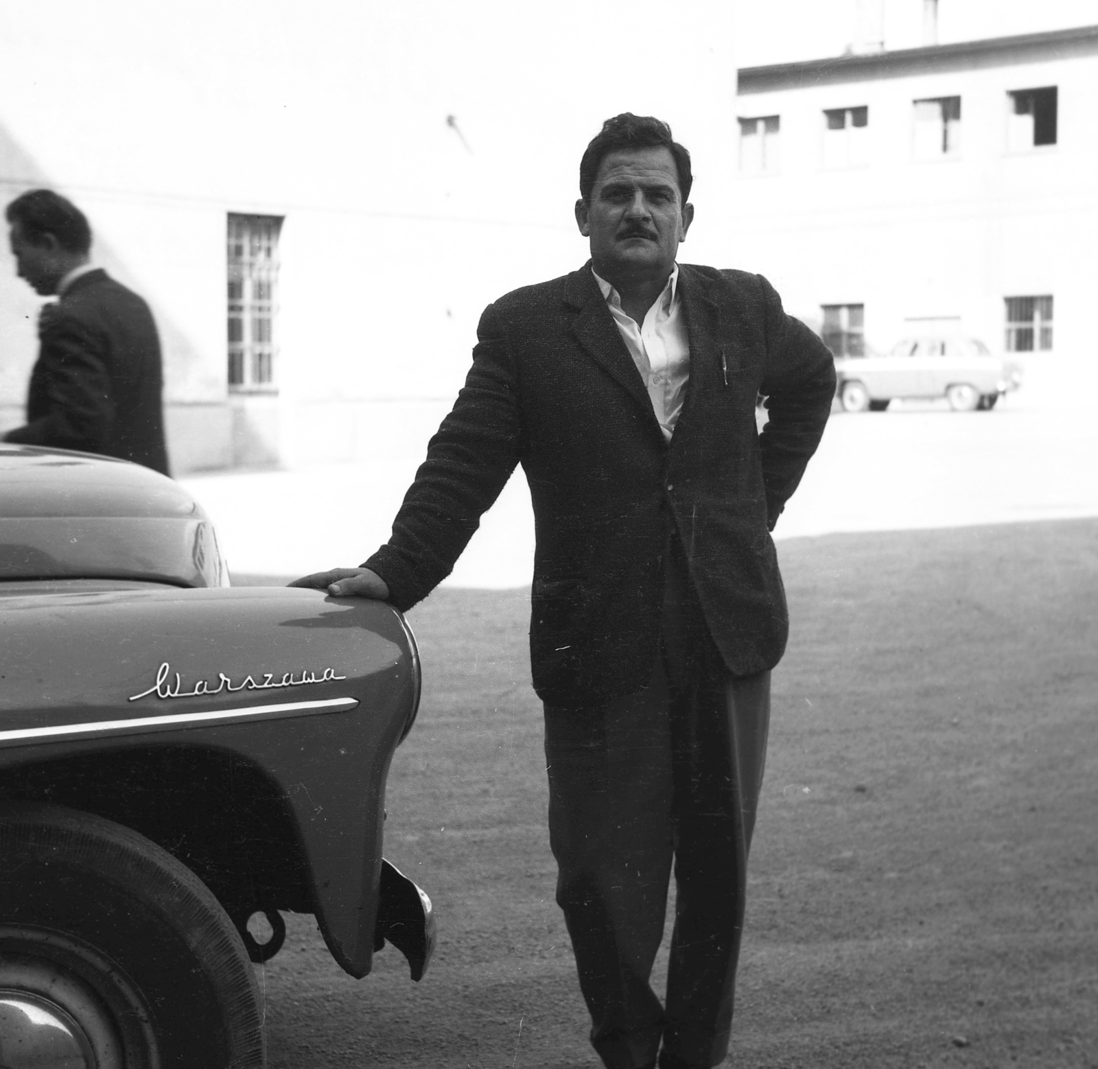 Hungary, Székesfehérvár, Deák Ferenc utca 2., a felvétel a Fejér Megyei Rendőrfőkapitányság udvarán készült., 1965, Magyar Rendőr, Fortepan #65227