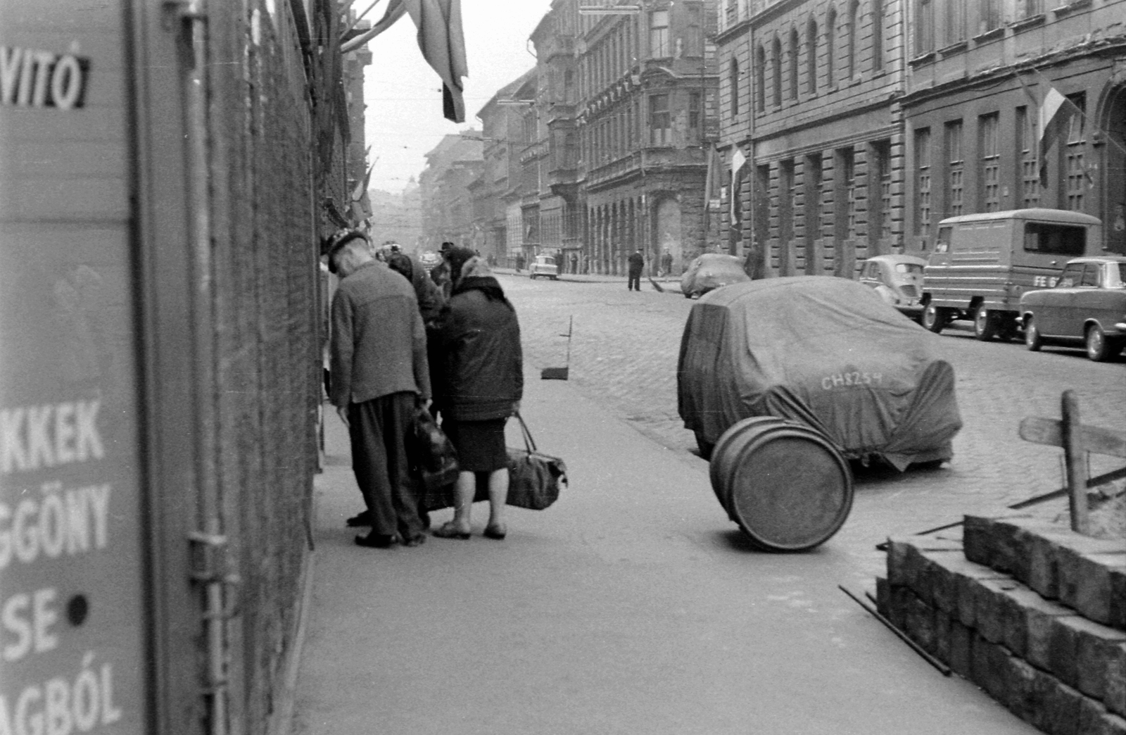 Hungary, Budapest VII., Garay utca a Murányi utca felől a Hernád utca felé nézve., 1968, Magyar Rendőr, Budapest, Fortepan #65640