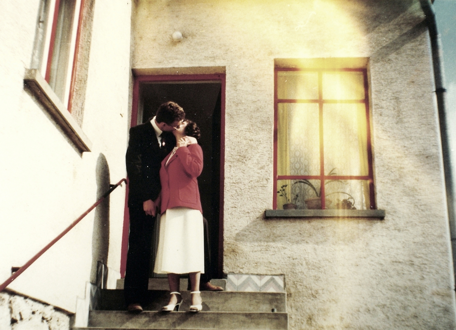 Hungary, 1980, Fortepan, colorful, kiss, stairs, Fortepan #6570