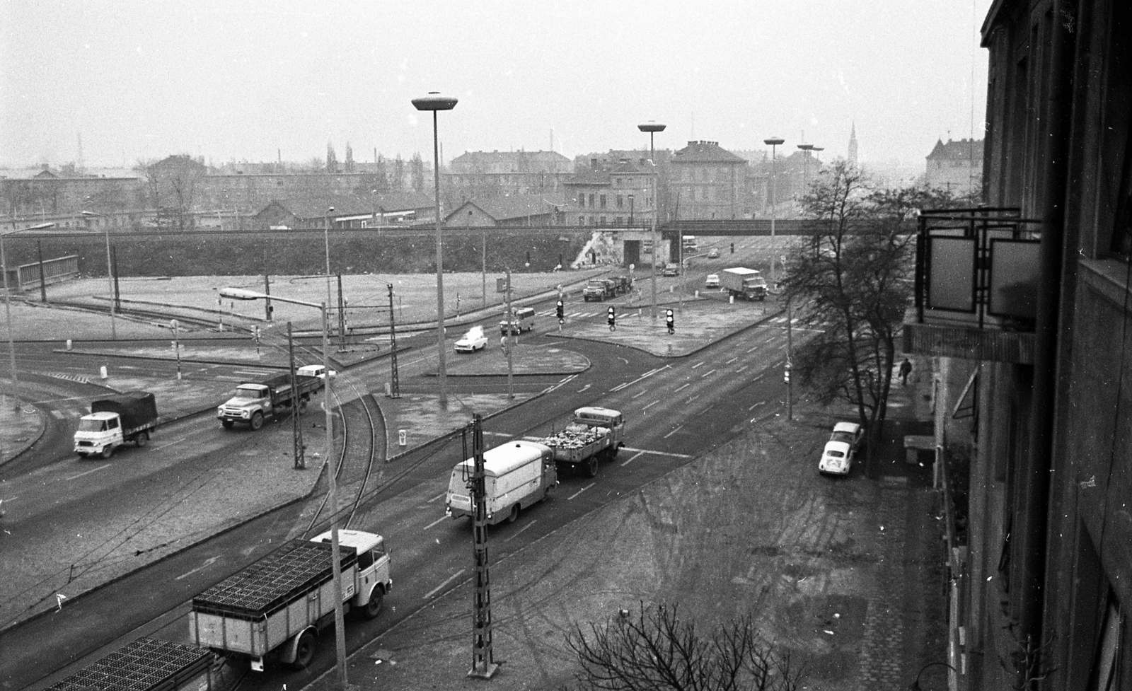 Hungary, Budapest X.,Budapest XIV., Kerepesi út az Albertirsai úttól a Hungária körút felé nézve., 1972, Magyar Rendőr, Budapest, traffic, Fortepan #65882