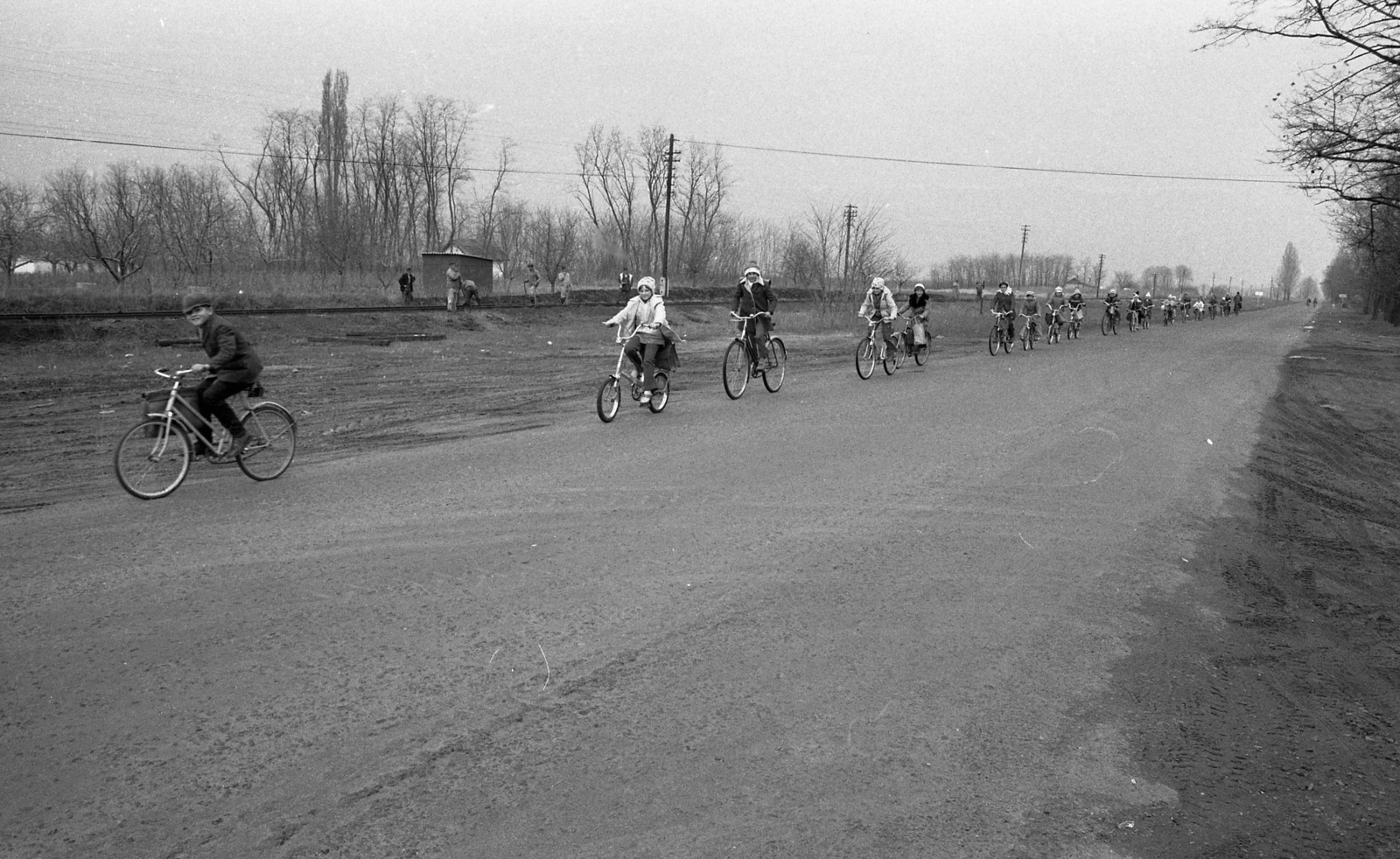 Hungary, 1979, Magyar Rendőr, bicycle, Fortepan #66373