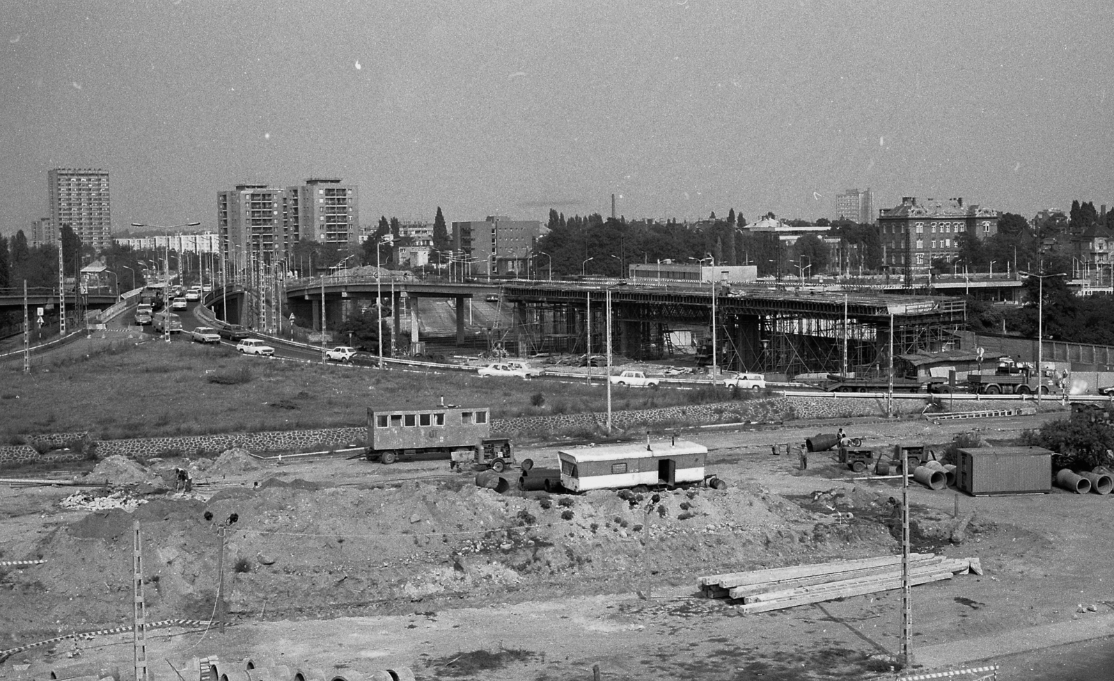 Hungary, Budapest XIV., Hungária körút, a Kacsóh Pongrác úti felüljáró építése., 1980, Magyar Rendőr, construction, overpass, Budapest, Fortepan #66487