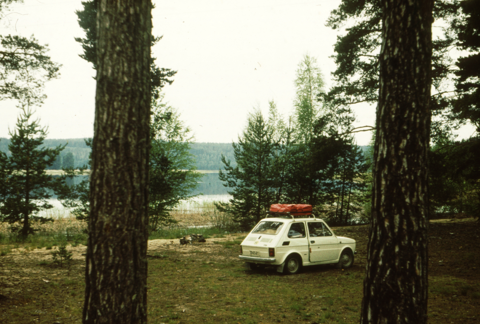 Finland, 1976, A R, colorful, Polski Fiat-brand, Polish brand, automobile, roof rack, Fortepan #69785