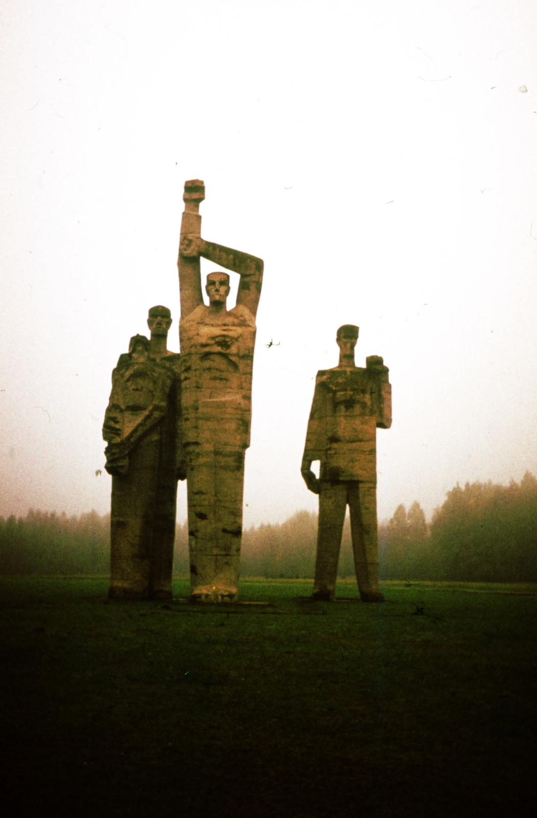 Latvijas Republika, Salaspils, emlékmű az egykori koncentrációs tábor helyén., 1976, A R, sculpture, monument, concentration camp, Fortepan #69808