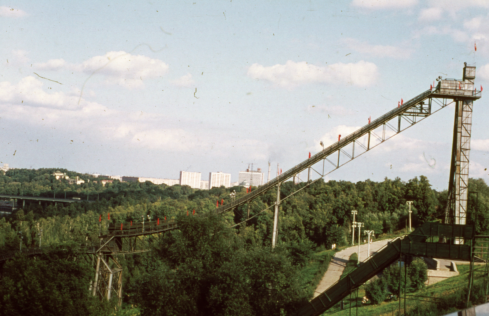 Oroszország, Moszkva, Veréb-hegy (ekkor Lenin-hegy), síugrósánc., 1967, A R, Szovjetunió, színes, síelés, síugrósánc, Fortepan #69834