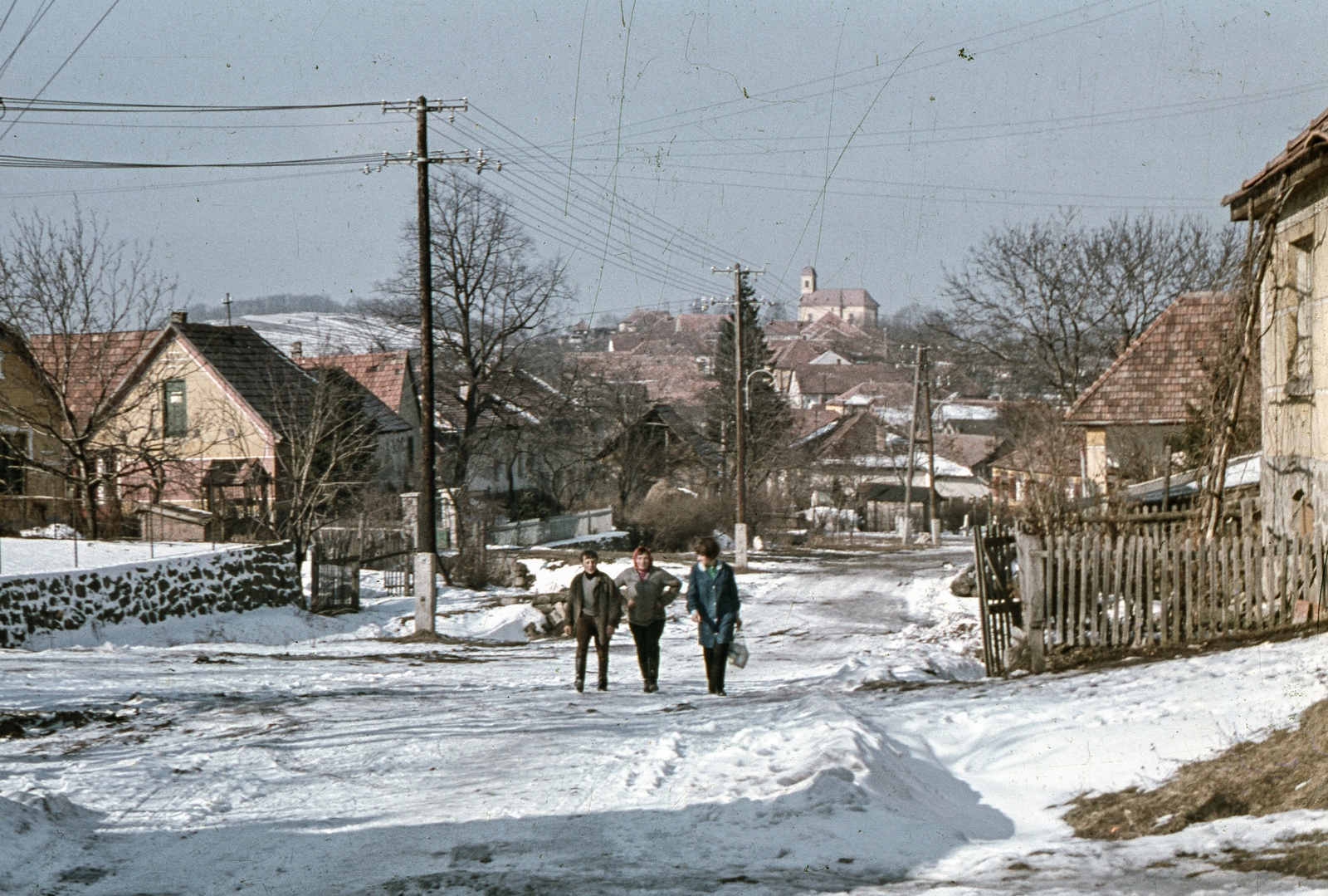 Hungary, Pilisszentlászló, Kossuth Lajos utca a faluközpont felé nézve., 1967, Zsanda Zsolt, Vajszada Károly, colorful, Fortepan #70078