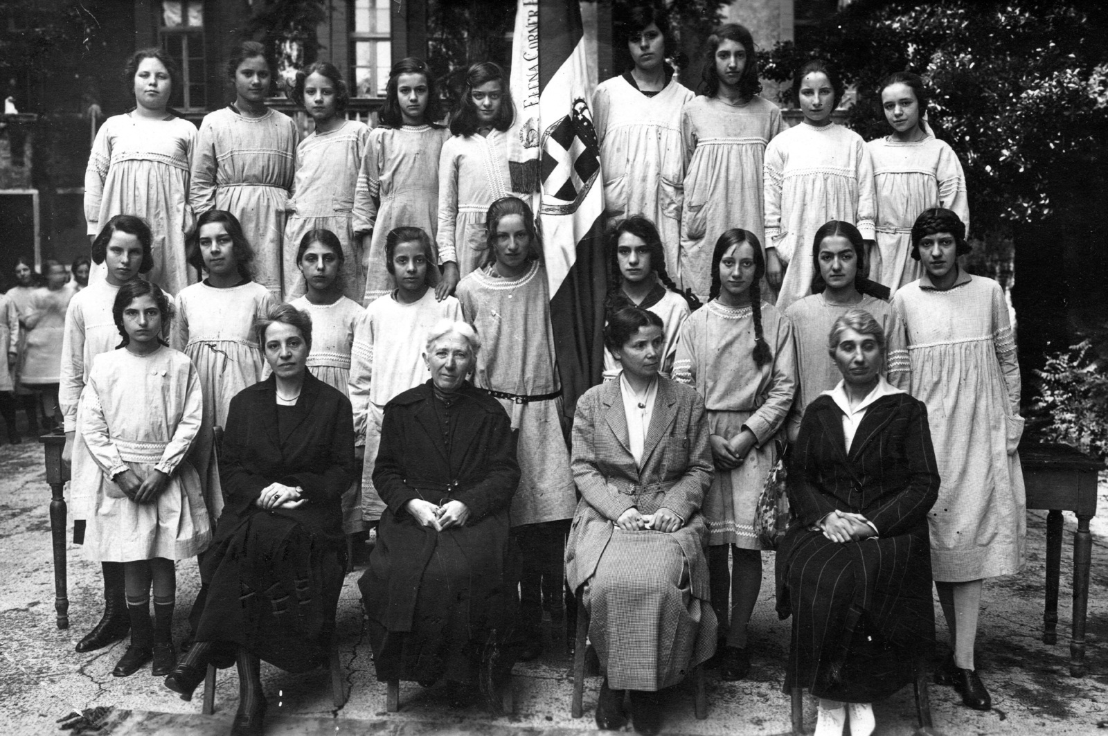 1918, Teodoro Wolf-Ferrari, flag, crest, Fortepan #70295