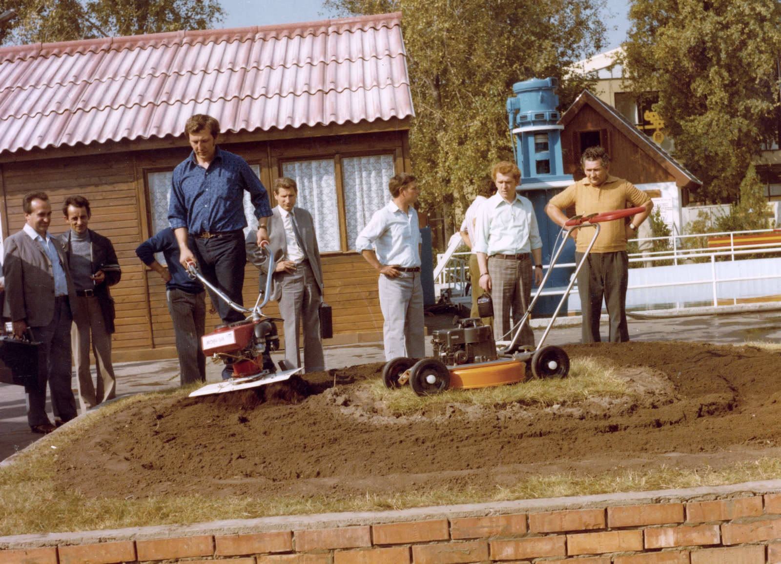 1980, Joó Sándor, product showcase, lawnmower, rotary hoe, Fortepan #70642