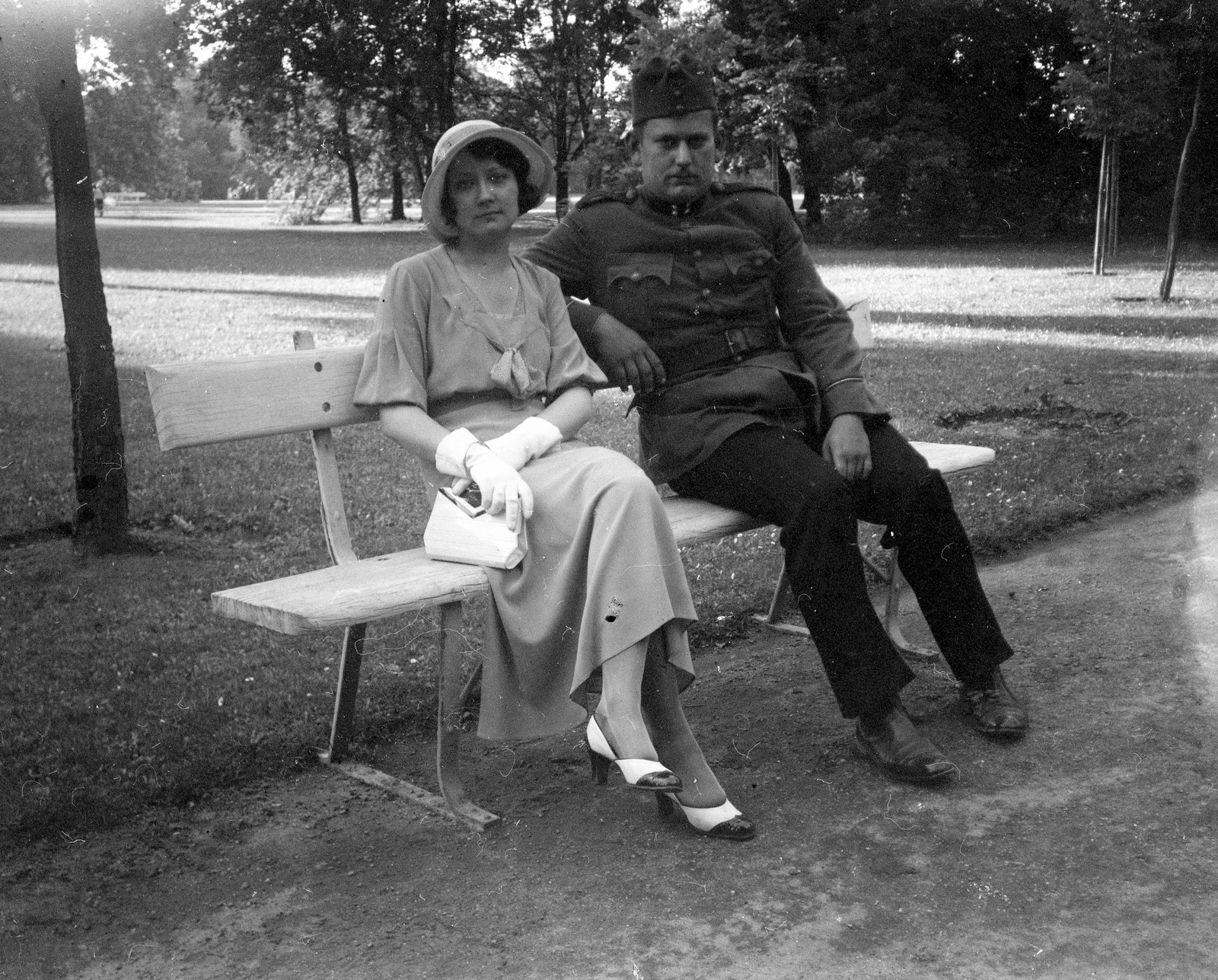 Hungary, Margit Islands, Budapest, 1934, Lissák Tivadar, man and woman, soldier, woman, bench, officer, chevron, Fortepan #71009