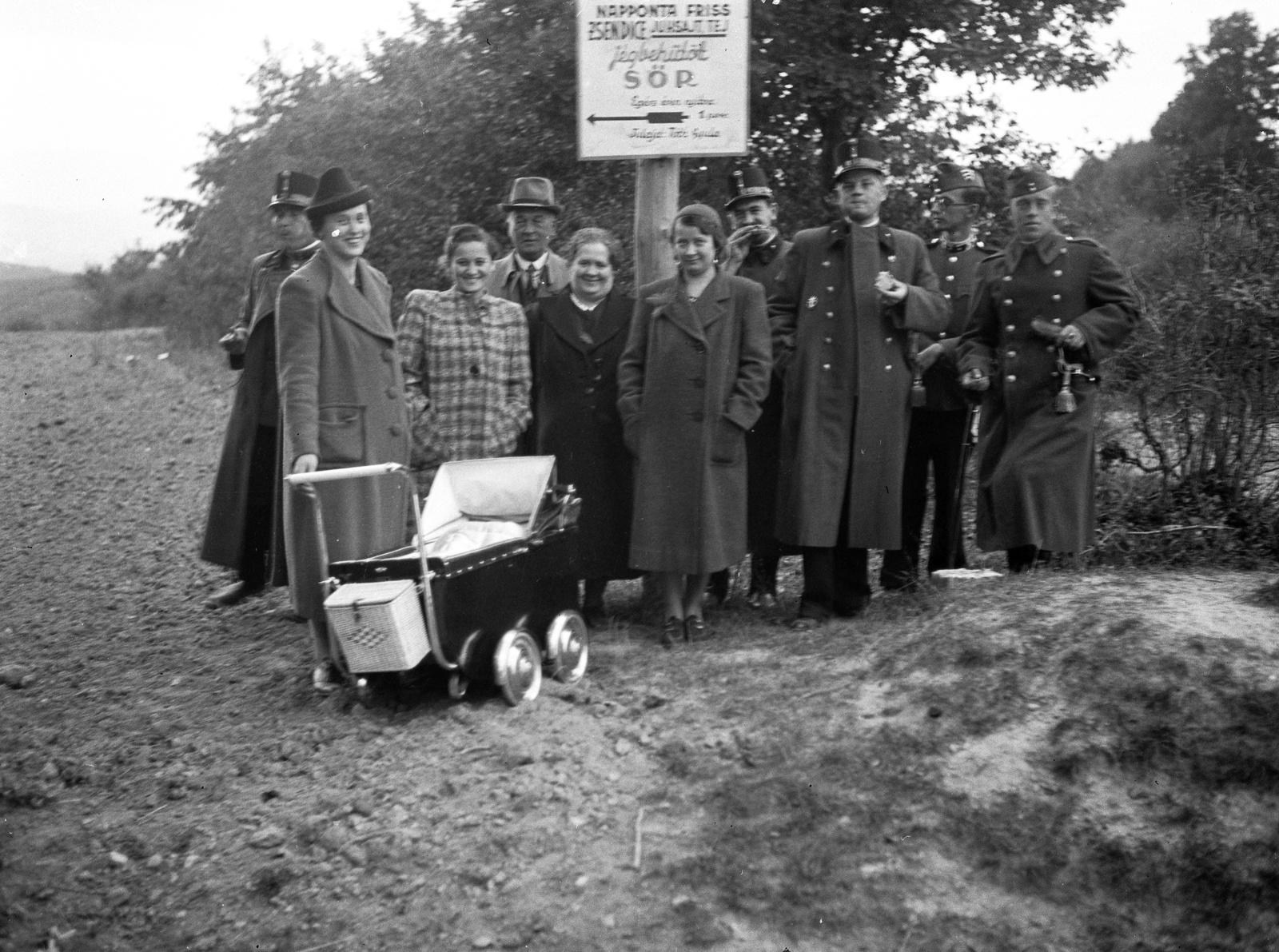 1939, Lissák Tivadar, baby carriage, Fortepan #71227