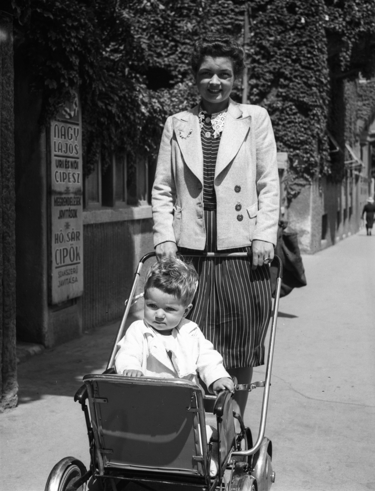 1940, Lissák Tivadar, baby carriage, Fortepan #71389