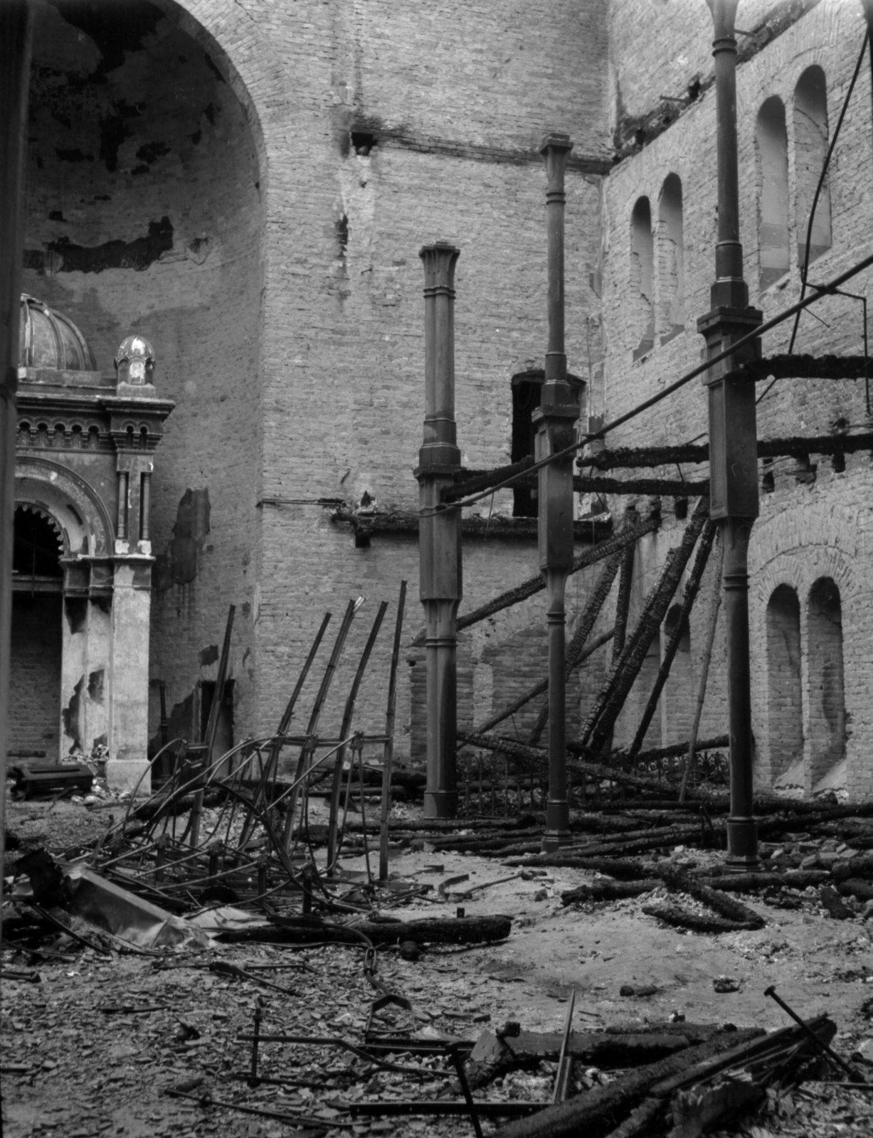 Croatia, Osijek, a zsinagóga romjai., 1941, Lissák Tivadar, war damage, synagogue, judaism, Fortepan #71568