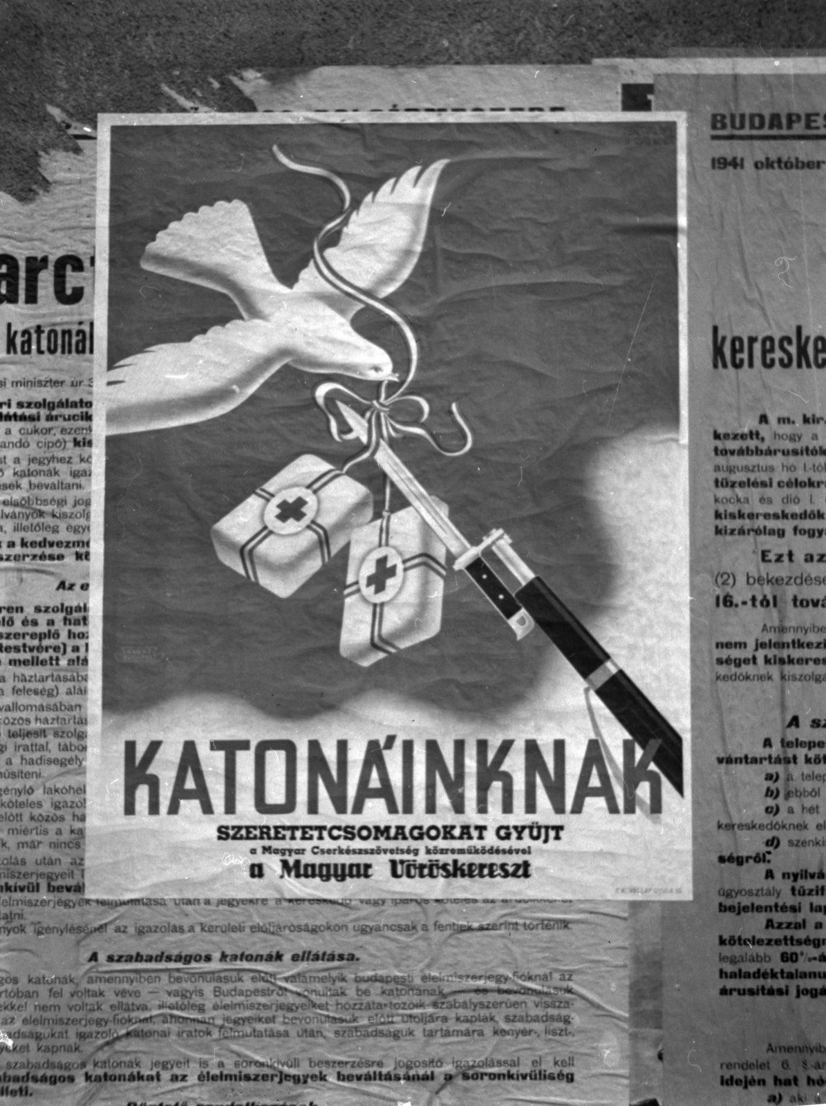 Hungary, Budapest, 1941, Lissák Tivadar, poster, dove, gun, Hungarian Red Cross, Sándor Légrády-graphics, Fortepan #71725