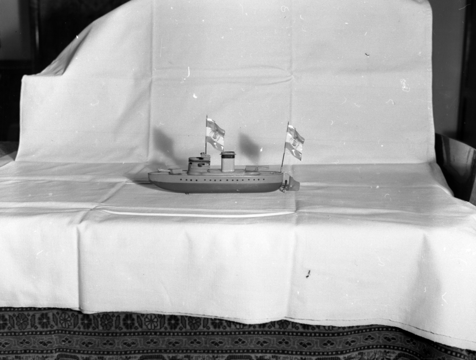 1941, Lissák Tivadar, flag, warship, toy, Fortepan #71767