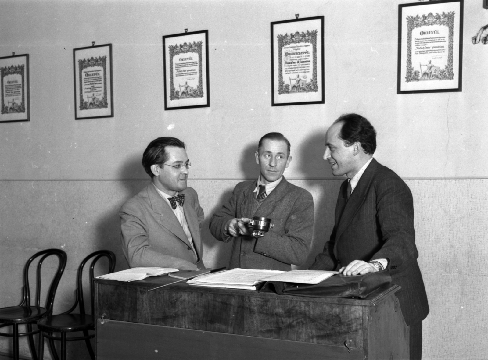 1942, Lissák Tivadar, warrant, harmonium, three people, Fortepan #71822