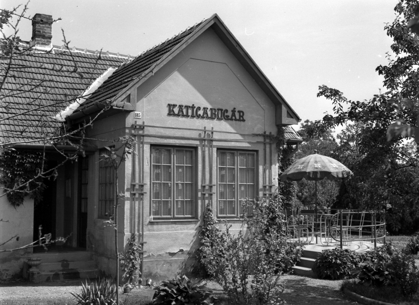 Hungary, Balatonmáriafürdő, Petőfi Sándor utca 26., KATICABOGÁR villa., 1942, Lissák Tivadar, label, holiday house, board, Fortepan #71842
