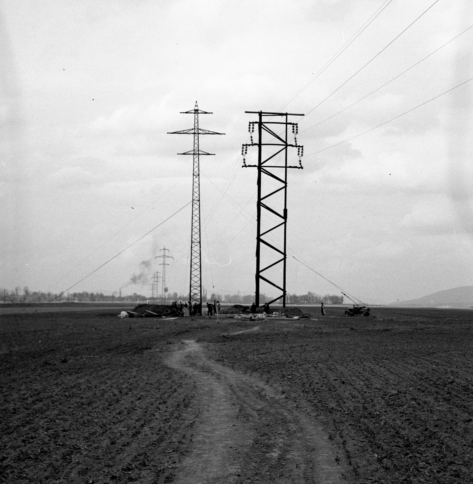 Hungary, Lőrinci, látkép a várostól észak felé nézve., 1944, Lissák Tivadar, power line, Fortepan #72690