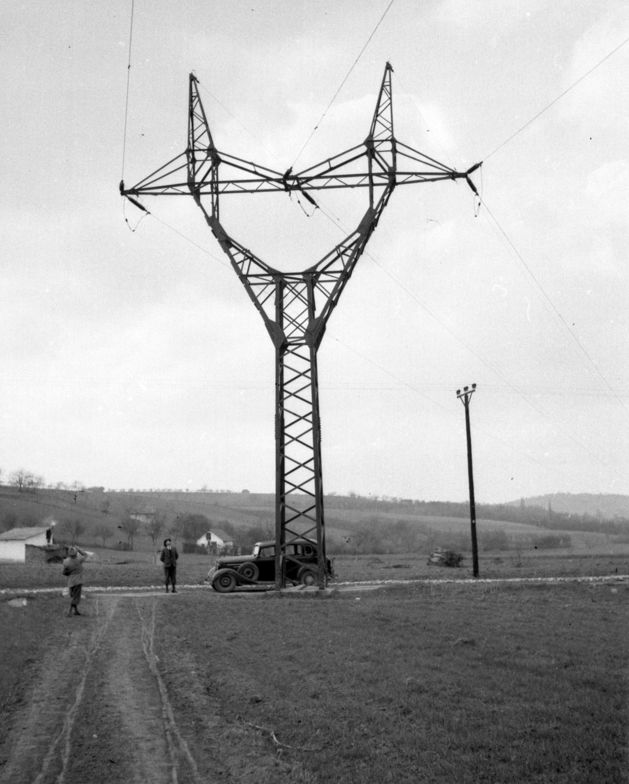 1946, Lissák Tivadar, automobil, távvezeték, Fortepan #73025