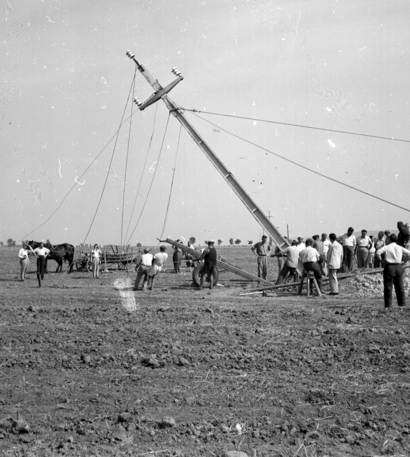 1948, Lissák Tivadar, chariot, pylon, electricity, power line, Fortepan #73088