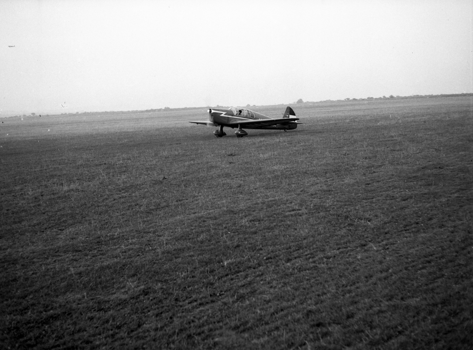 Hungary, Budaörs Airport, Budapest XI., Rubik M-19 túrarepülőgép., 1939, Lissák Tivadar, Hungarian brand, airplane, airport, Budapest, Fortepan #73216