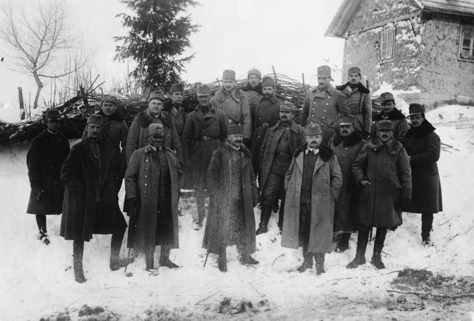 Ukraine, Seretets', (ekkor Seretec), a 23. gyalogezred tisztjei., 1916, Babarczy Eszter, First World War, winter, snow, soldier, Fortepan #73359