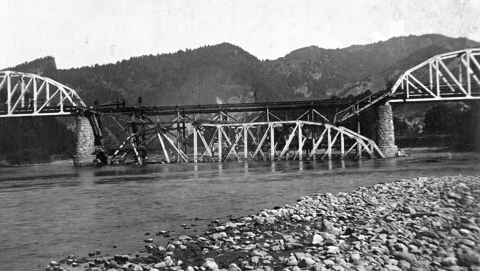 1916, Fortepan, war damage, river, railway bridge, wrecked bridge, sapper, Fortepan #73707