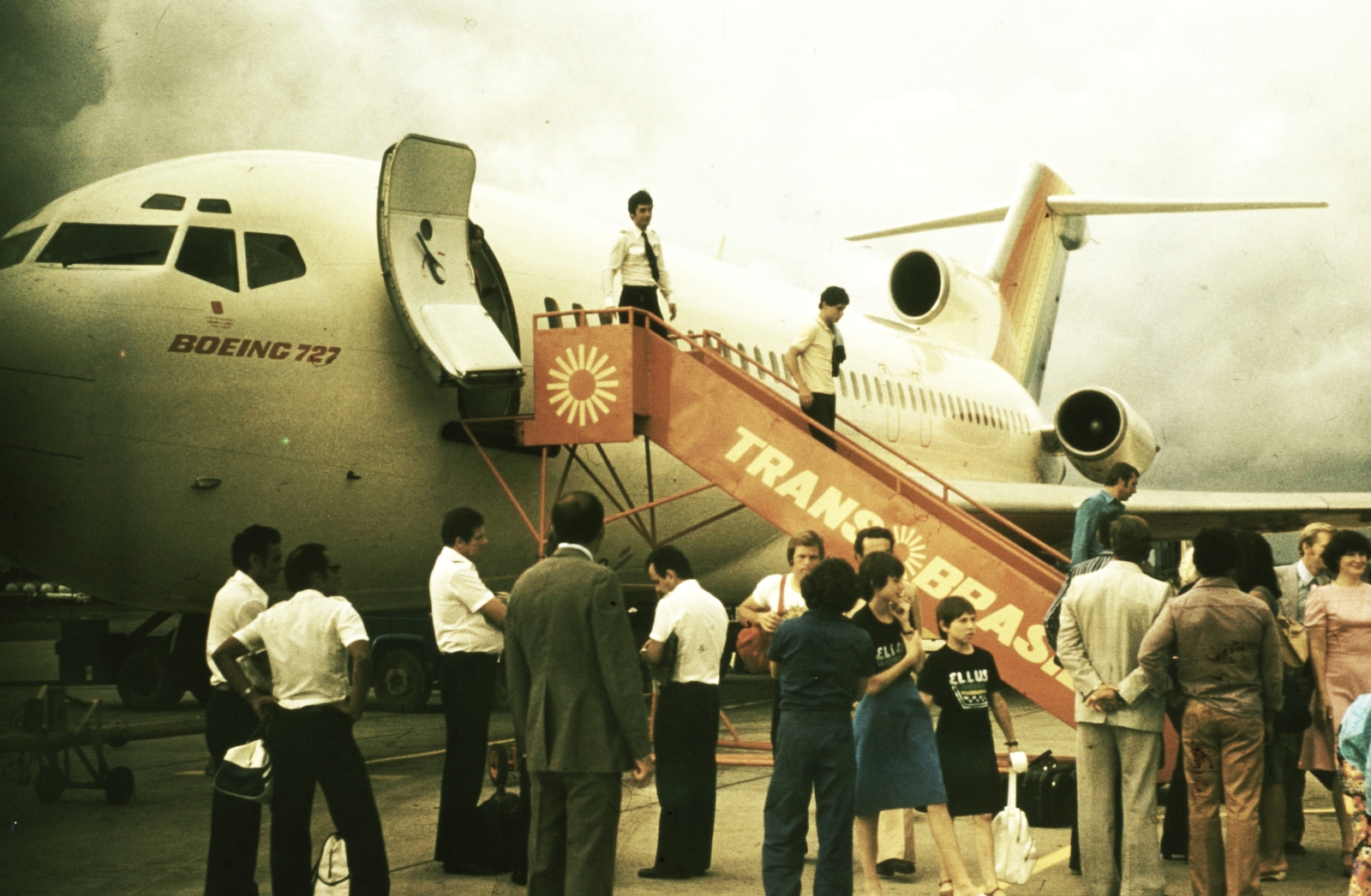 1978, Romák Éva, colorful, american brand, airplane, airport, Boeing-brand, aircraft steps, Fortepan #73781