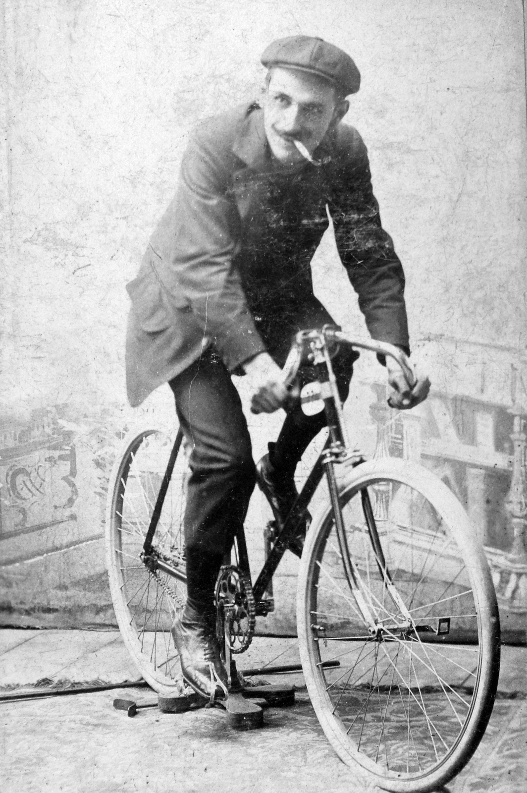 1912, Fortepan, bicycle, smoking, studio, cap, man, Fortepan #7389