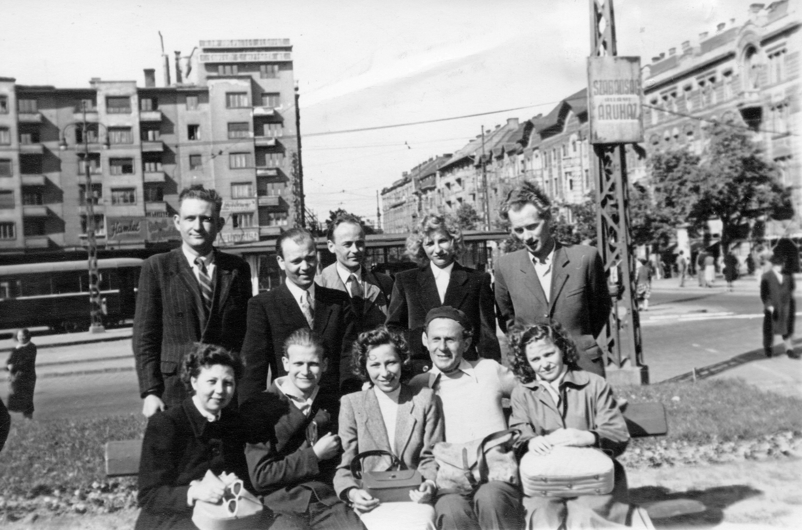 Magyarország, Budapest XI., Móricz Zsigmond körtér, jobbra a Bartók Béla út házsora., 1959, Pálfi Balázs, Budapest, Fortepan #73930