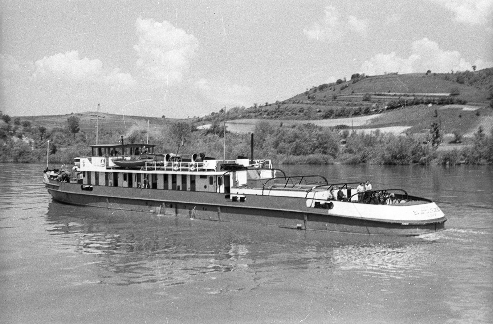 Románia, Berszászka, Duna, a Balatonfüred motoros vontatóhajó., 1962, Drobni Nándor, Droppa Kálmán, hajó, vontatóhajó, Balatonfüred hajó, Fortepan #73974