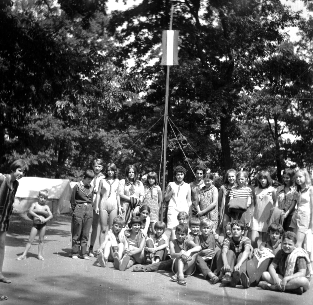 Hungary,Lake Balaton, Szigliget, Majális-domb, úttörőtábor., 1969, Jáki László, pioneer, tent, Fortepan #74031