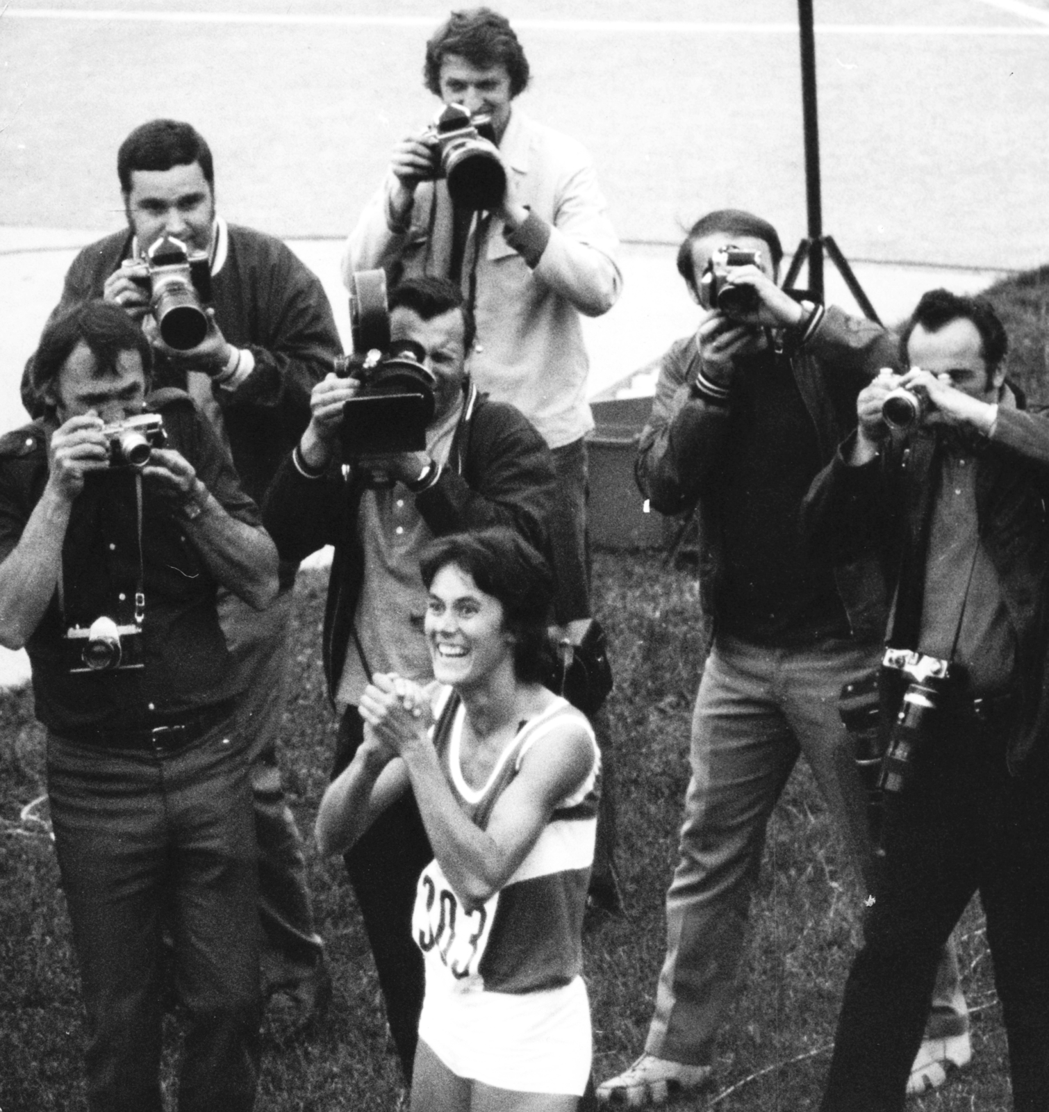 Gunhild Hoffmeister Európa bajnok, olimpiai érmes közép- és hosszútávfutó., 1976, Semmelweis Egyetem Levéltára, tableau, camera, photography, cameraman, photographer, Fortepan #74186