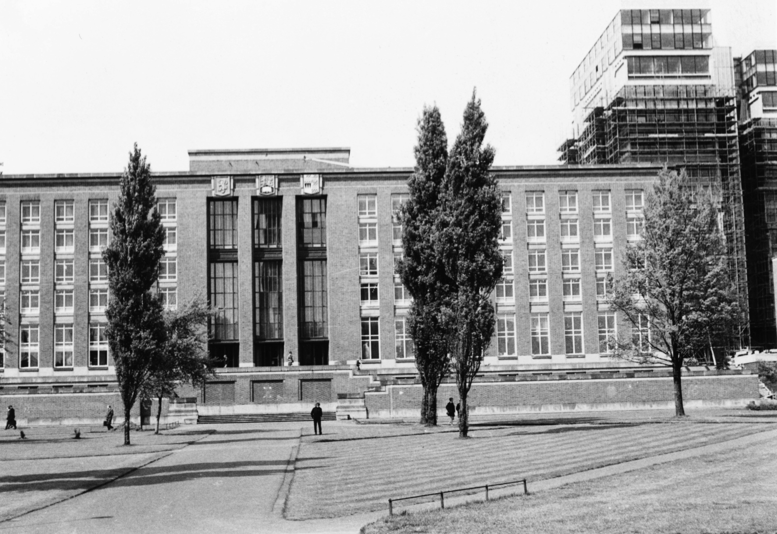 United Kingdom, Birmingham, University of Birmingham, Központi Könyvtár., 1980, Semmelweis Egyetem Levéltára, university, library, Fortepan #74622