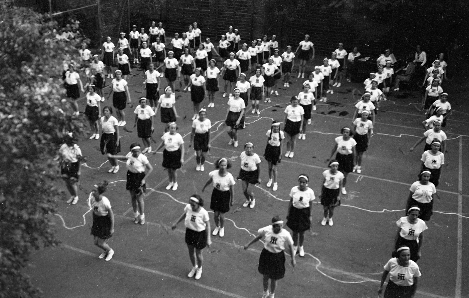 1938, Romák Éva, map, girl, pitch, school yard, Fortepan #74919