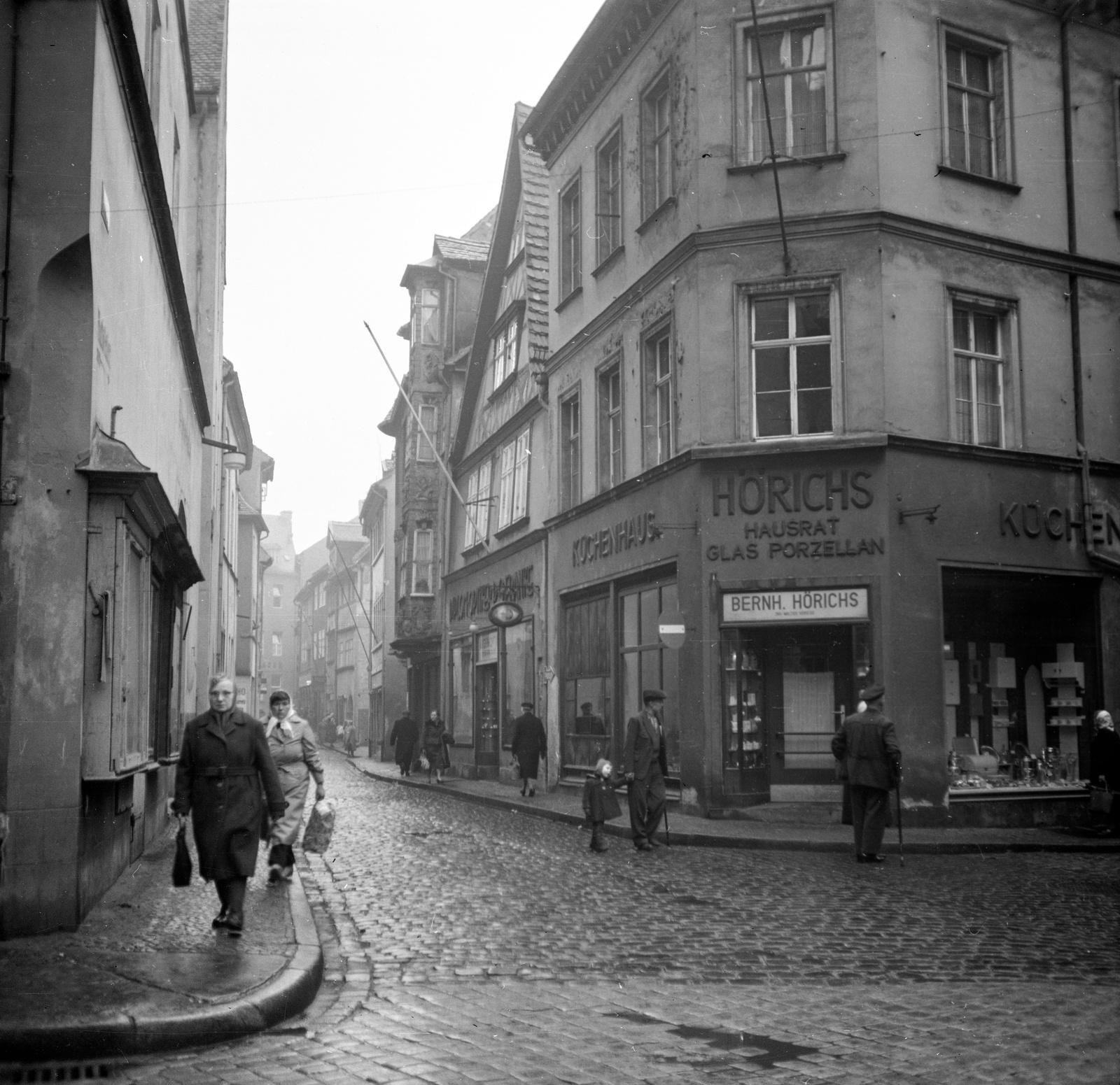 Germany, Naumburg, Engelgasse a Herrenstrasse felől nézve., 1960, Romák Éva, GDR, Fortepan #75017