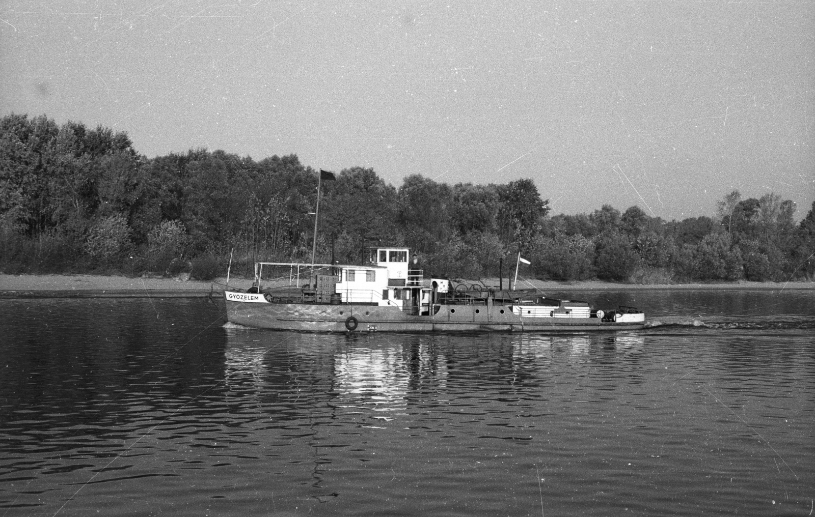 1960, Drobni Nándor, Droppa Kálmán, ship, river, water surface, shore, Győzelem/Pannónia ship, Fortepan #75097