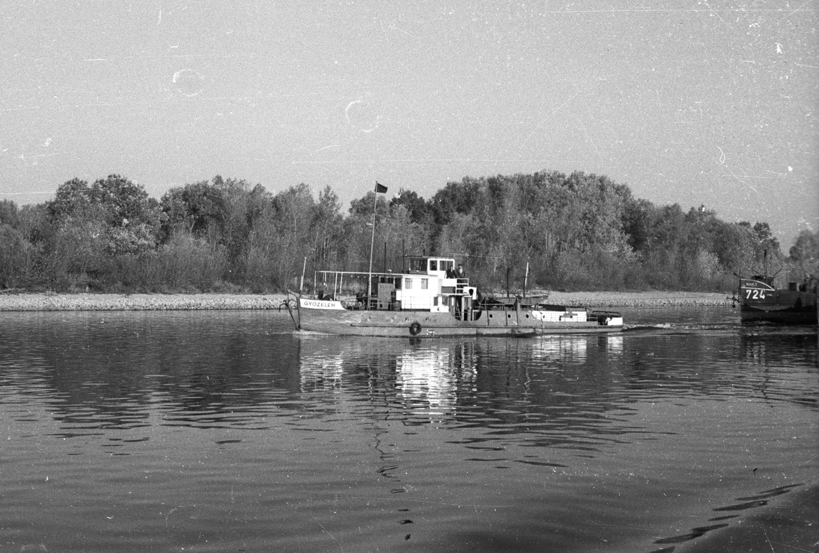 1960, Drobni Nándor, Droppa Kálmán, ship, river, water surface, shore, Győzelem/Pannónia ship, Fortepan #75098