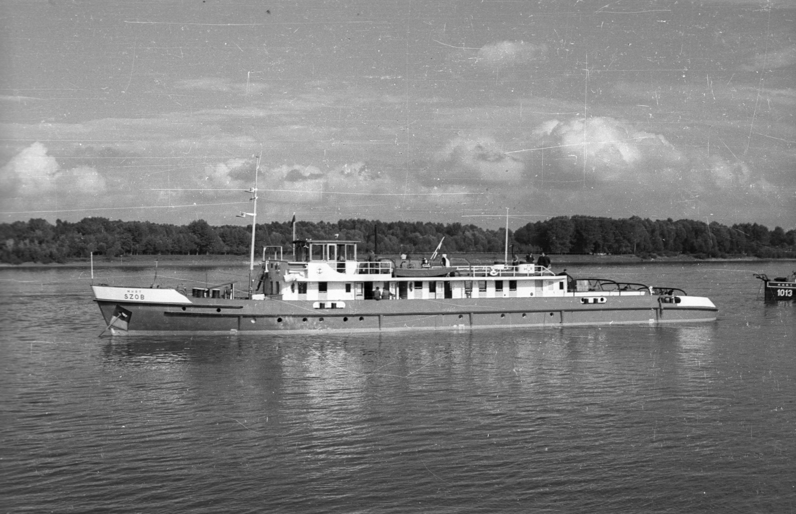 Hungary, Komarno, a Szob és a Dorog vontatóhajó és uszályaik a kikötőnél., 1960, Drobni Nándor, Droppa Kálmán, ship, Szob ship, Fortepan #75107