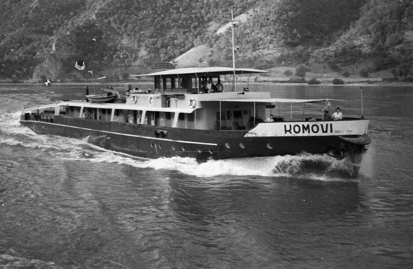 1961, Drobni Nándor, Droppa Kálmán, ship, river, water surface, shore, Komovi-ship, Fortepan #75111