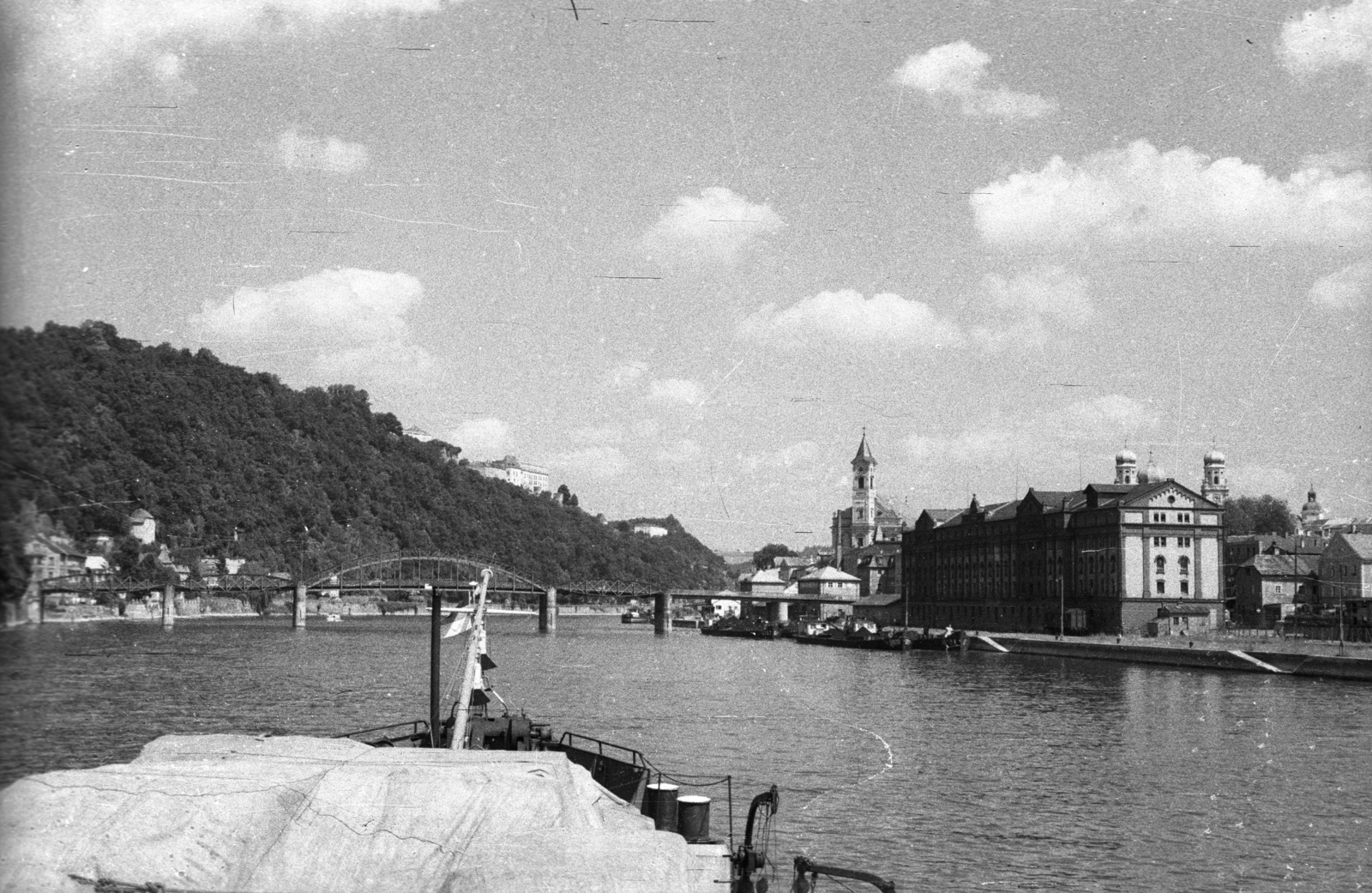 Germany, Passau, a város a Dunáról nézve, szemben a Max-Brücke., 1964, Drobni Nándor, Droppa Kálmán, FRG, Fortepan #75252