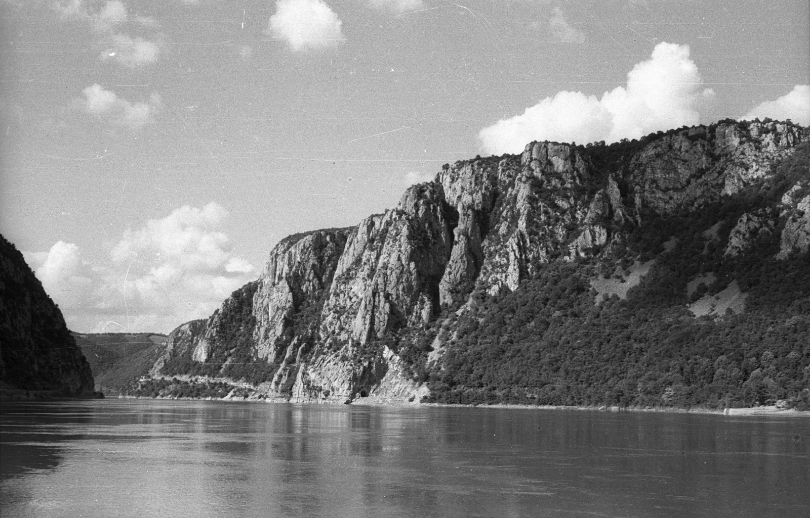 Romania,Serbia, Nagy-Kazán-szoros Dubova közelében, 1963, Drobni Nándor, Droppa Kálmán, Fortepan #75272